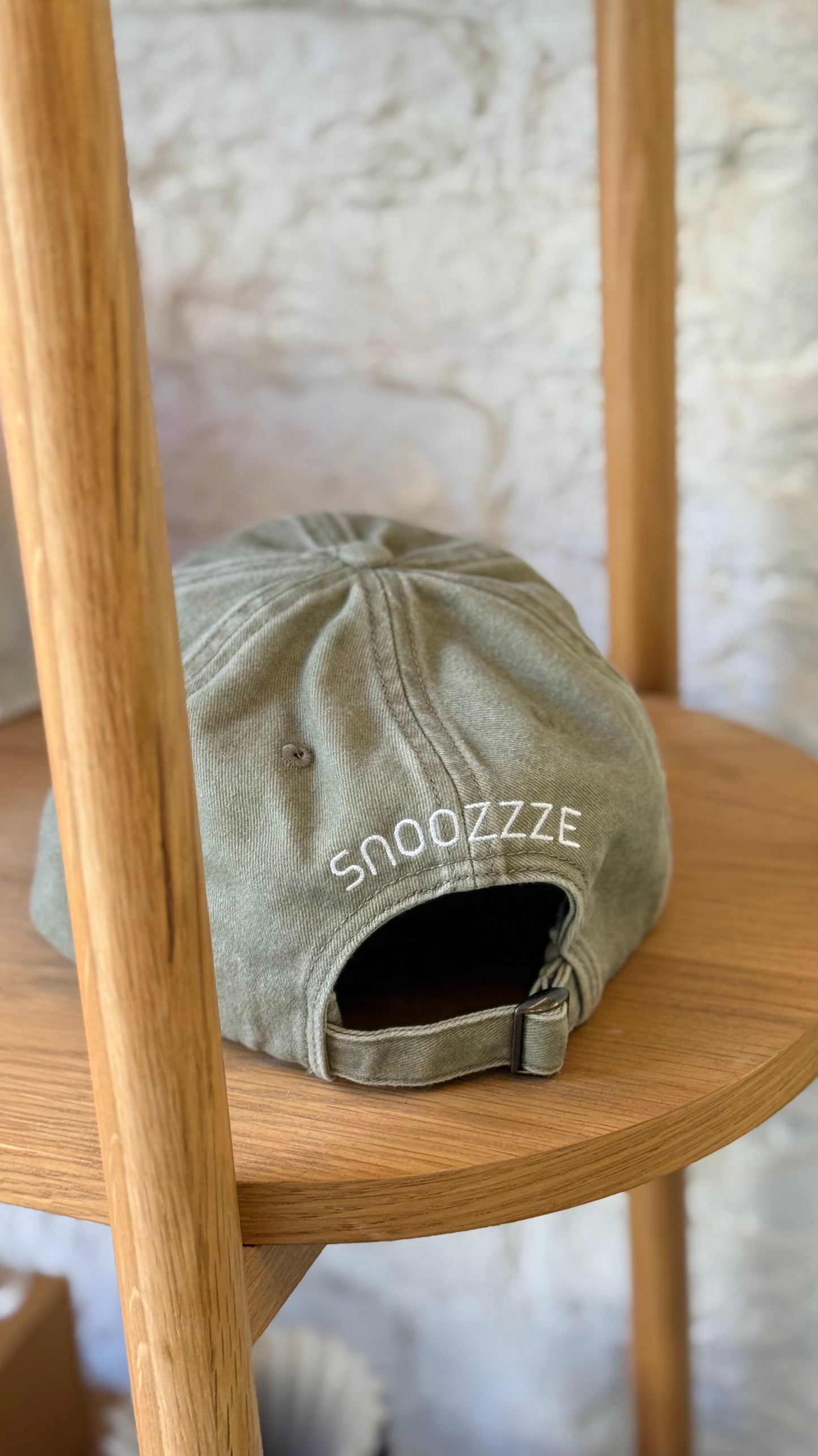 Snoozzze Cap