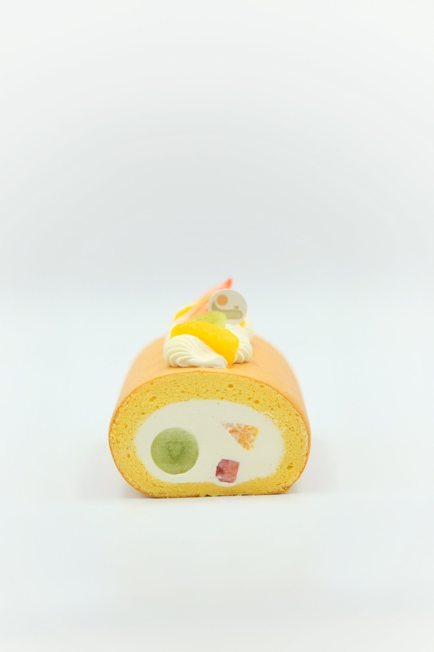 Japanese Roll Cake with Seasonal Fruits 12cm side view